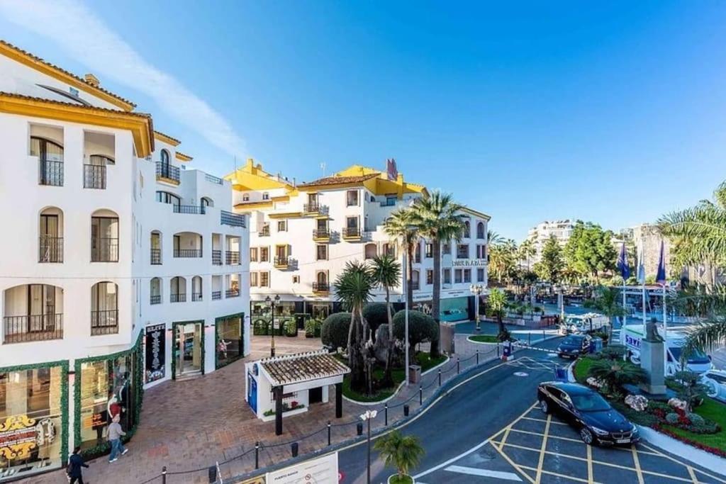 Caprichoso Apartamento En El Corazon De Puerto Banus Marbella Exterior photo
